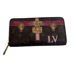 Louis Vuitton Brown and Pink Wallet